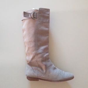 Cynthia Vincent soft leather gray flat boots 7.5